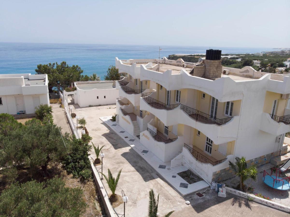 Elena'S Beach Garden By Estia Ferma Esterno foto